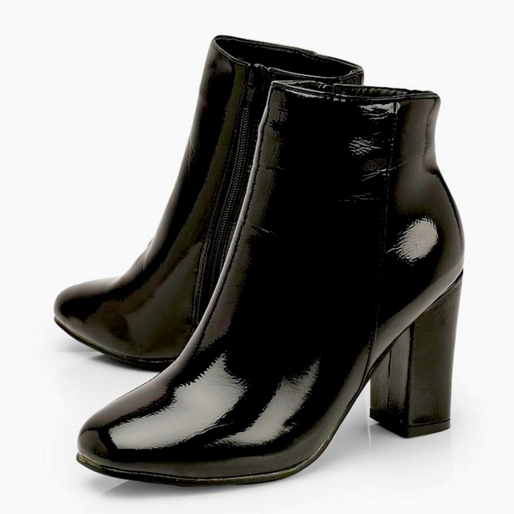 Morticia the Ankle Bootie